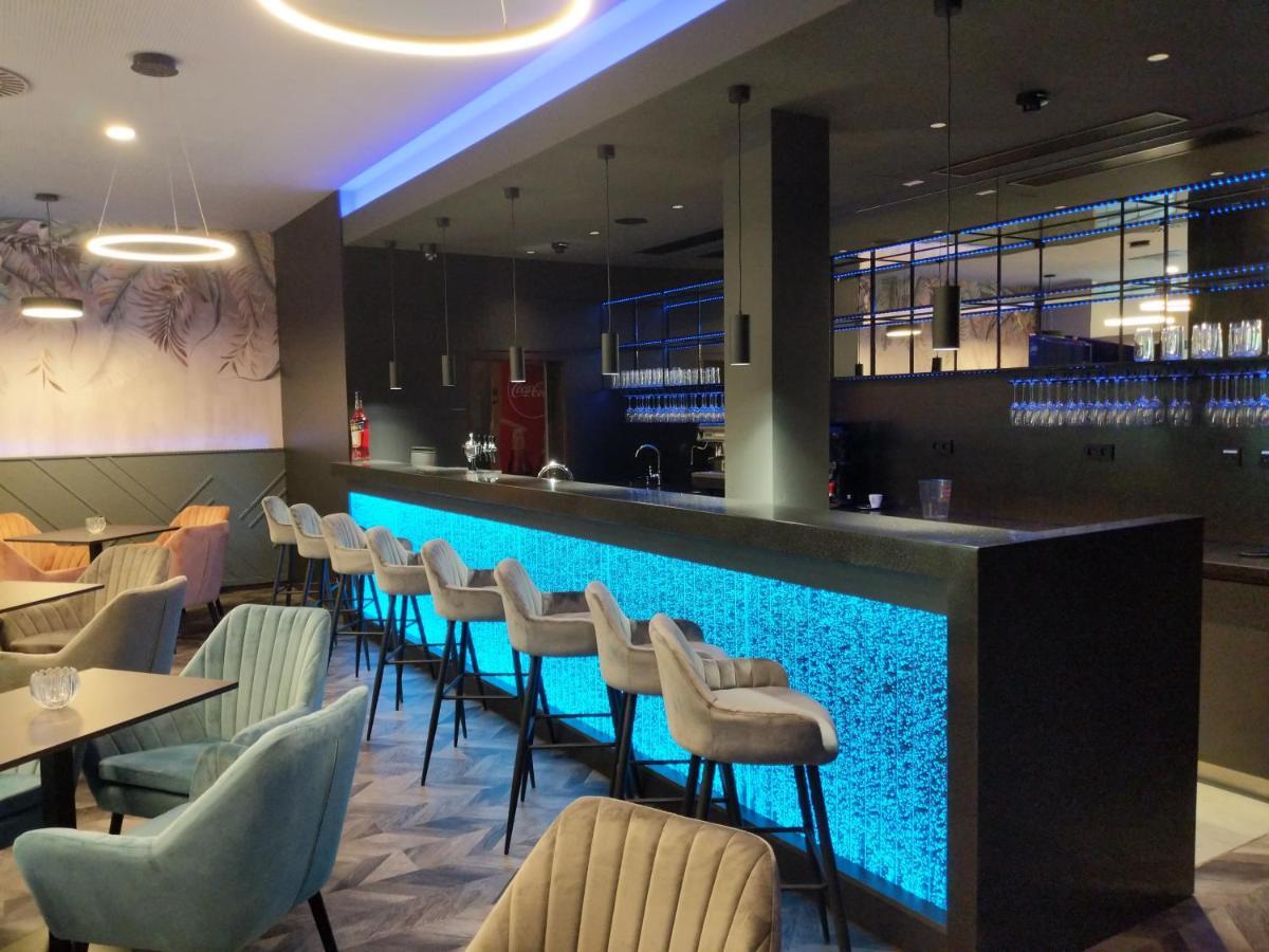 Wellness Hotel Panorama 特伦钦温泉区 外观 照片