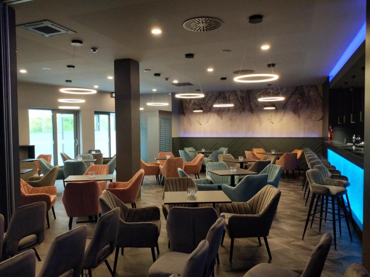 Wellness Hotel Panorama 特伦钦温泉区 外观 照片