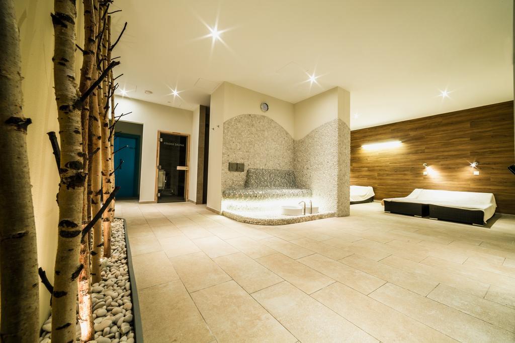 Wellness Hotel Panorama 特伦钦温泉区 外观 照片