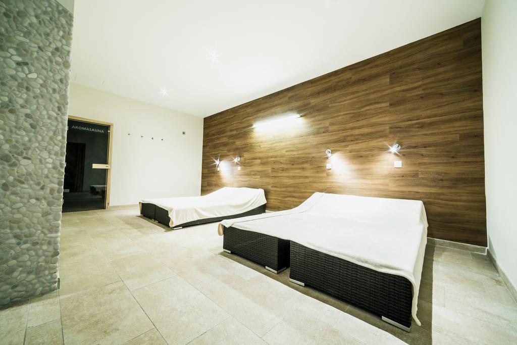 Wellness Hotel Panorama 特伦钦温泉区 外观 照片