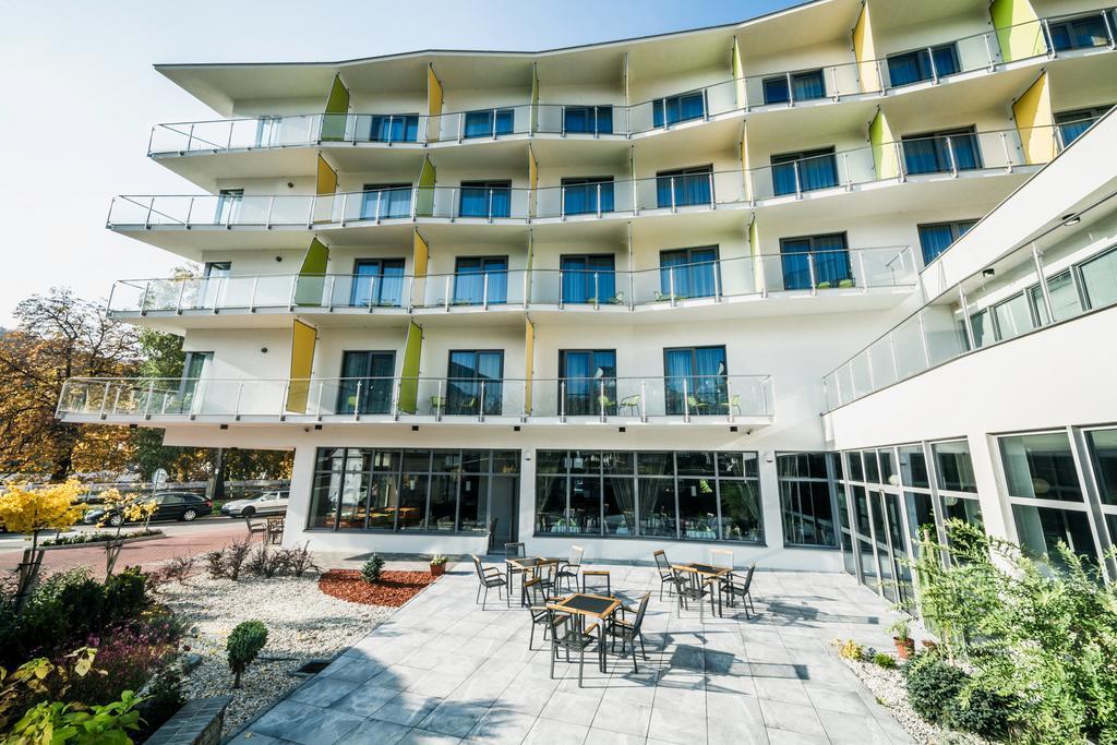 Wellness Hotel Panorama 特伦钦温泉区 外观 照片