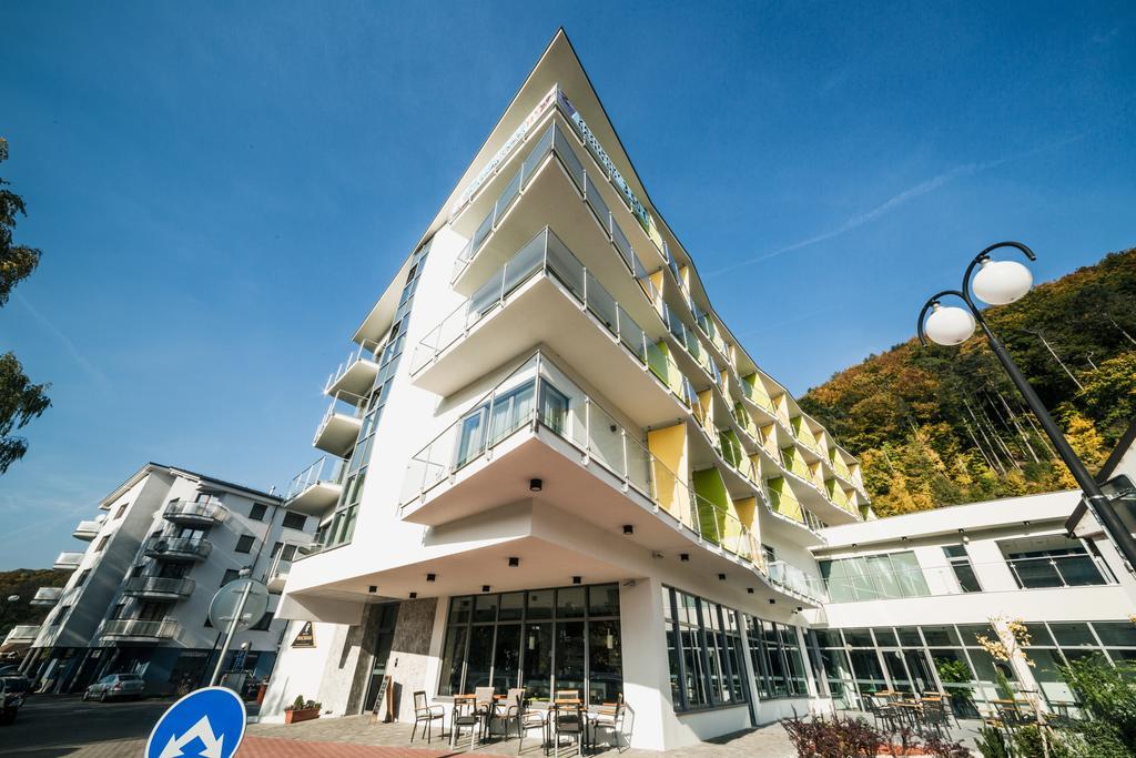 Wellness Hotel Panorama 特伦钦温泉区 外观 照片